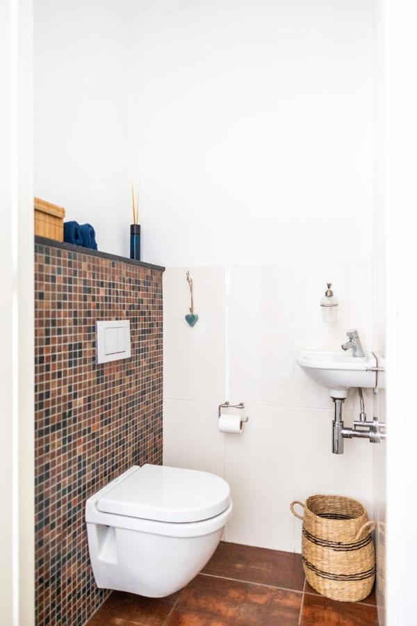 Bed and Breakfast Avellano Helmond Exterior foto