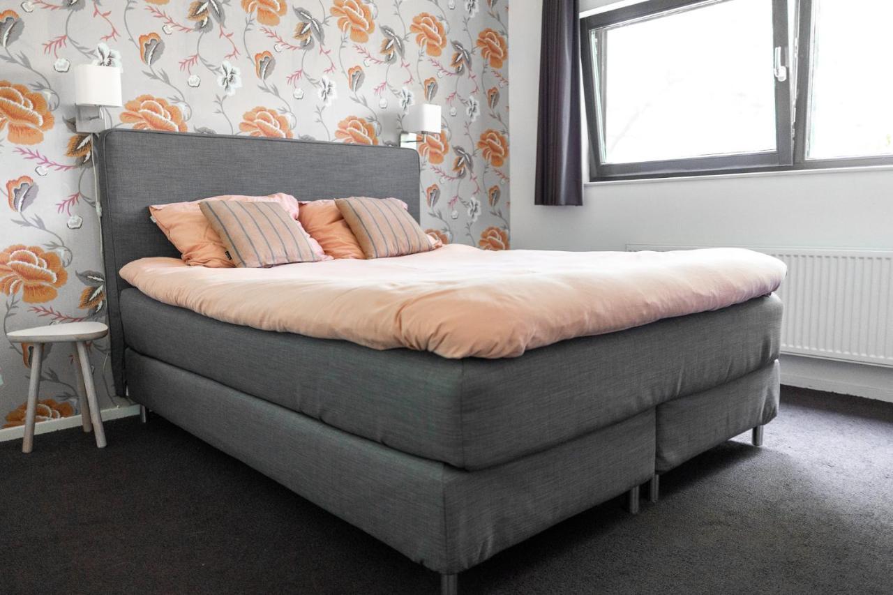 Bed and Breakfast Avellano Helmond Exterior foto