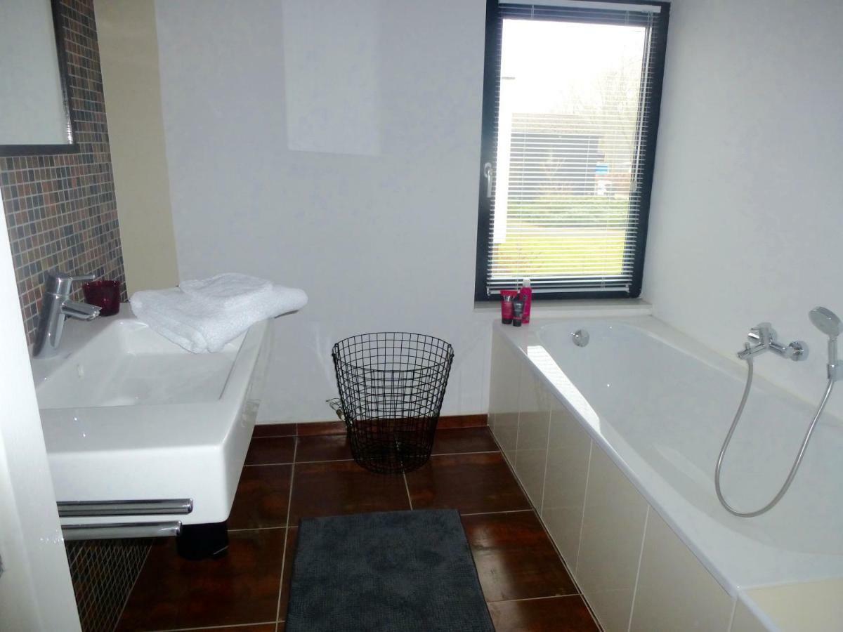 Bed and Breakfast Avellano Helmond Exterior foto