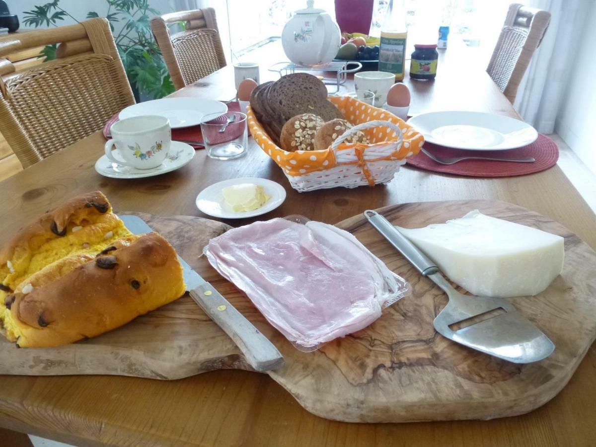Bed and Breakfast Avellano Helmond Exterior foto